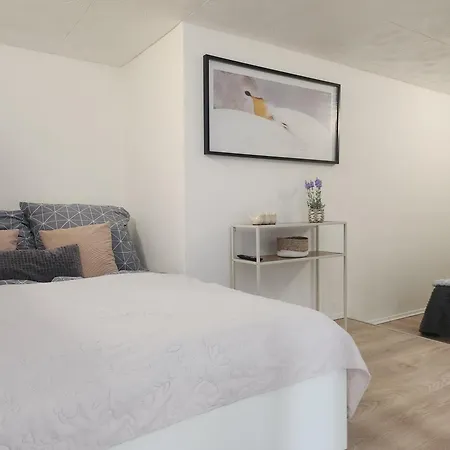 Forest View Scandi Loft Apartment *