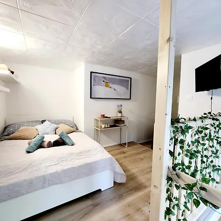 Apartment Forest View Scandi Loft *