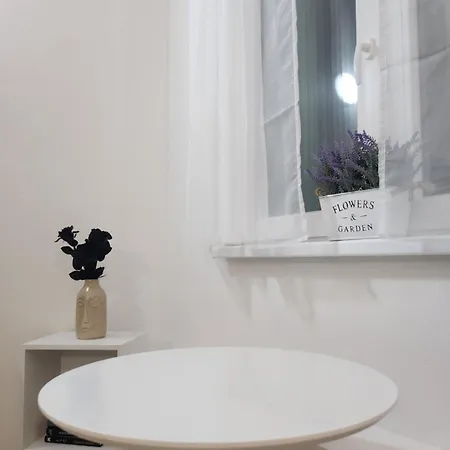 Forest View Scandi Loft Apartment Bratislava